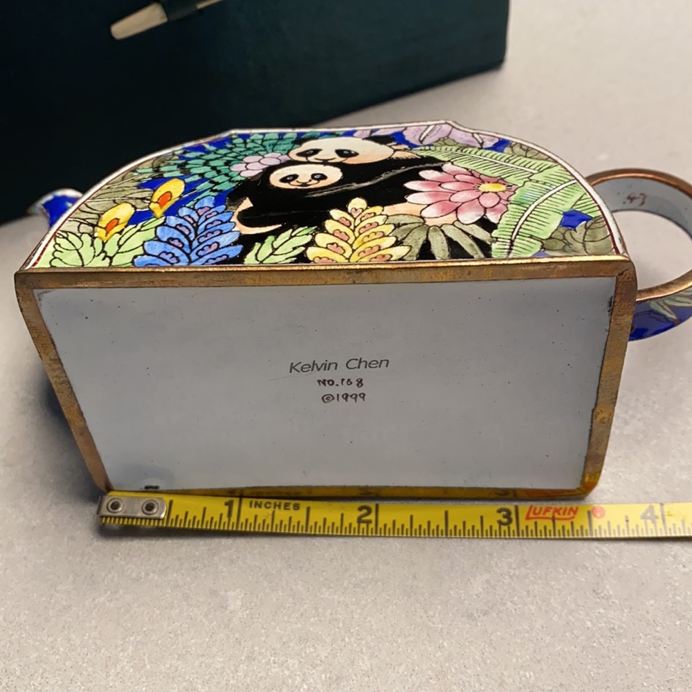 Vintage Kelvin Chen Tea Pot - Pandas - Picture 7 of 13